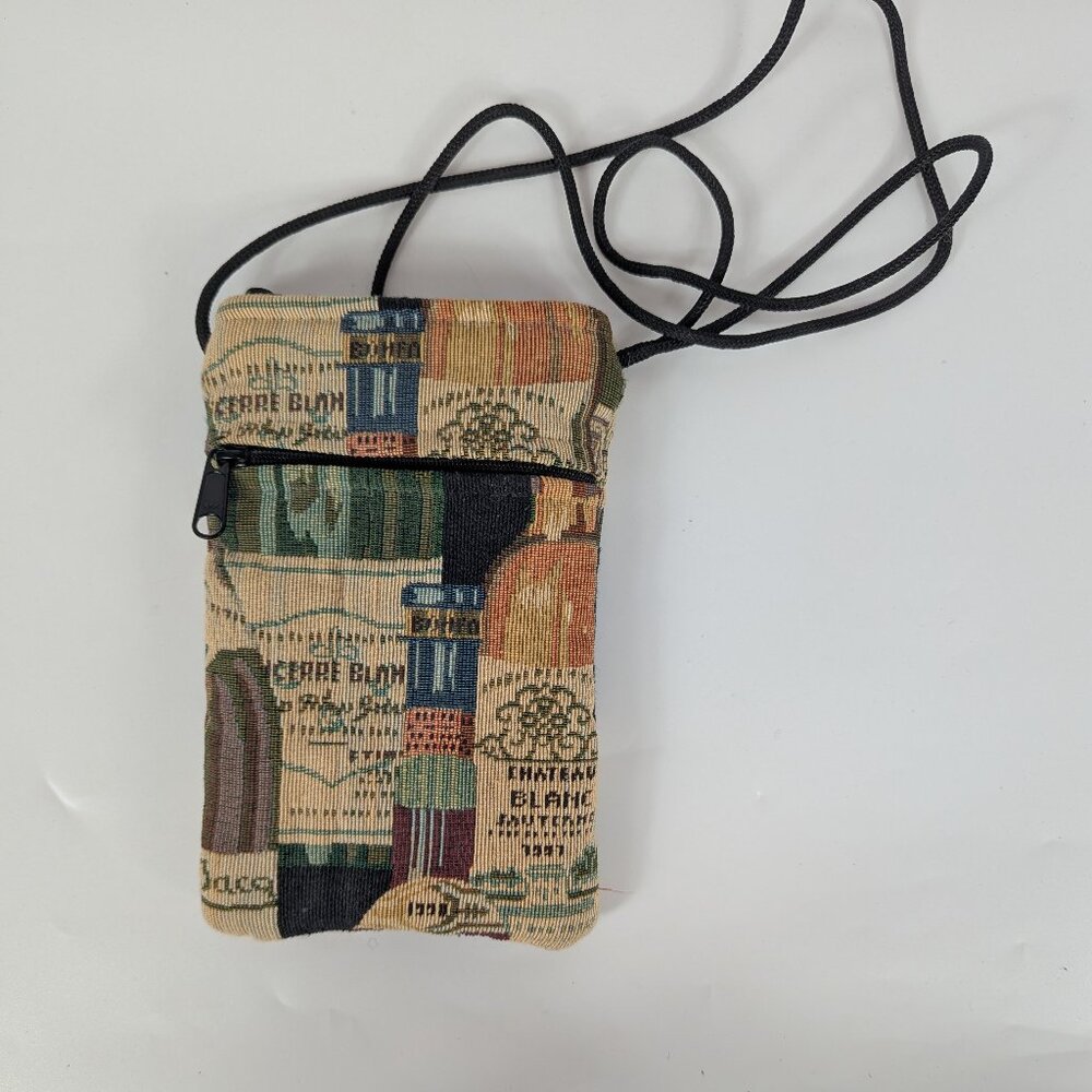 À La Main Tuscan Wine Theme Tapestry Cross Body Purse